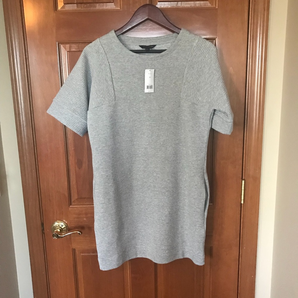 NWT Banana Republic tunic.  Side pockets